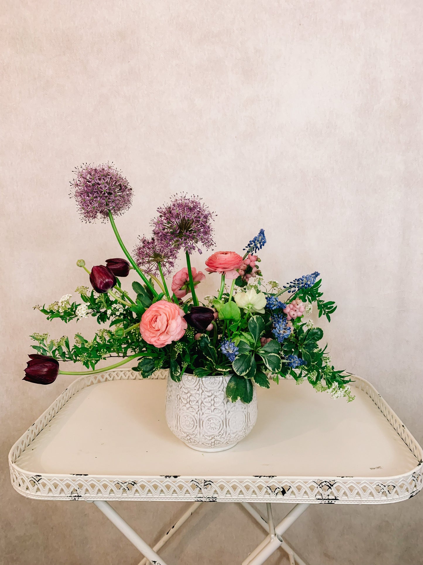 May 2/3 - The Florio White Pot Arrangement